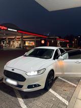 Ford Mondeo limousine 18 ZOLL TÜV NEU  - Ford Mondeo: 18