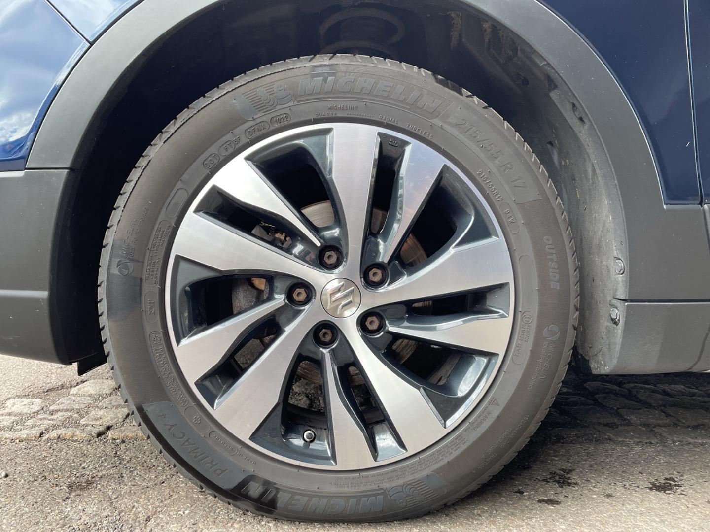 Suzuki S-Cross 1.4T 4x4 Comfort+ Hybrid Navi Pano Leder