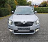 Skoda Yeti 2.0TDI Drive 4x4 Ink. Garantie Xenon Navi - Skoda Yeti: Drive