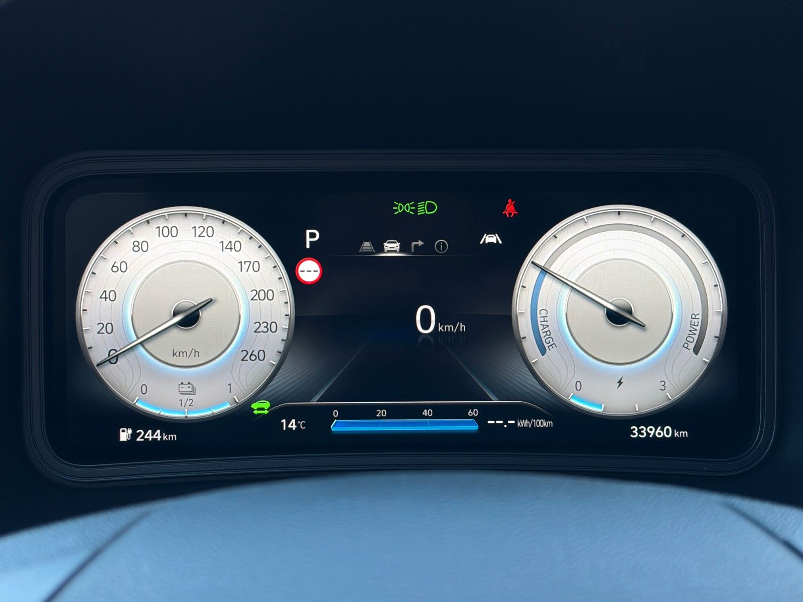 Fahrzeugabbildung Hyundai KONA E 30+ Edition SHZ LHZ LFA LKA CarPlay NAVI