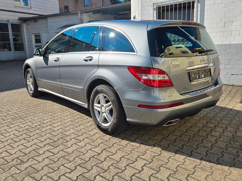 Mercedes-Benz R 300