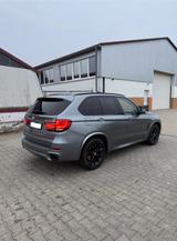 BMW X5 xDrive30d M HUD 360 Kamera Harman Standheizun - BMW X5 Gebrauchtwagen in Frankfurt