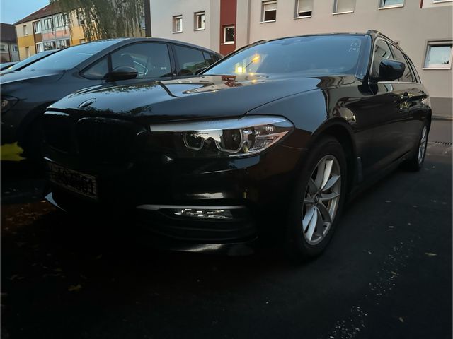 BMW 530i xDrive Touring A -
