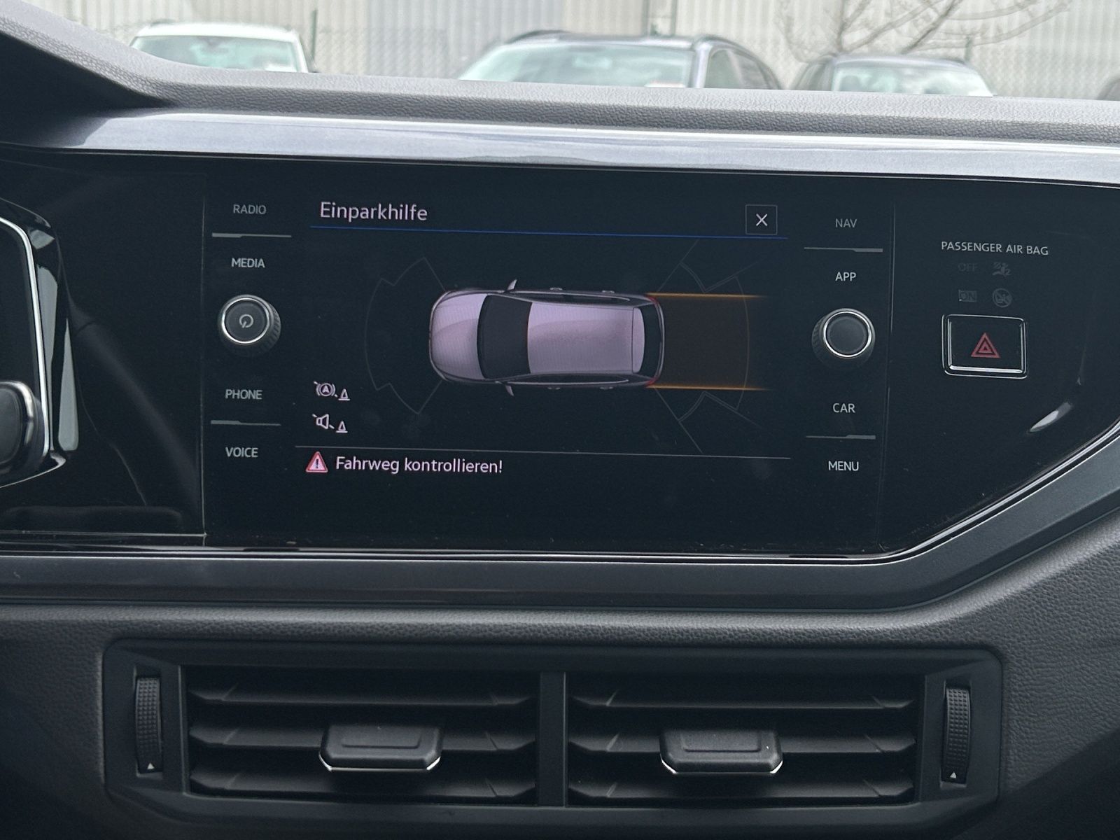 Fahrzeugabbildung Volkswagen Polo Style TSI DSG IQ.Light ACC SH PDC AppConnec
