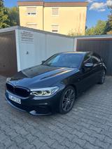 BMW 530i *HUD*SitzBel*LED*Voll* - BMW 530 mit Benzin-Antrieb: Limousine