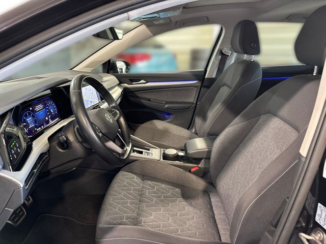 Golf VIII 2.0 TDI DSG MOVE LED+AHK+PANO+HUD+NAVI