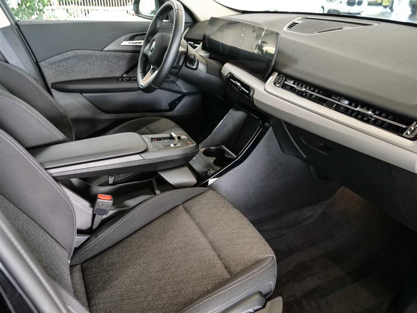 BMW X1 sDrive18d Aut Nav LED Parkass+RFK+PDC Shz 17", миниатюра 17