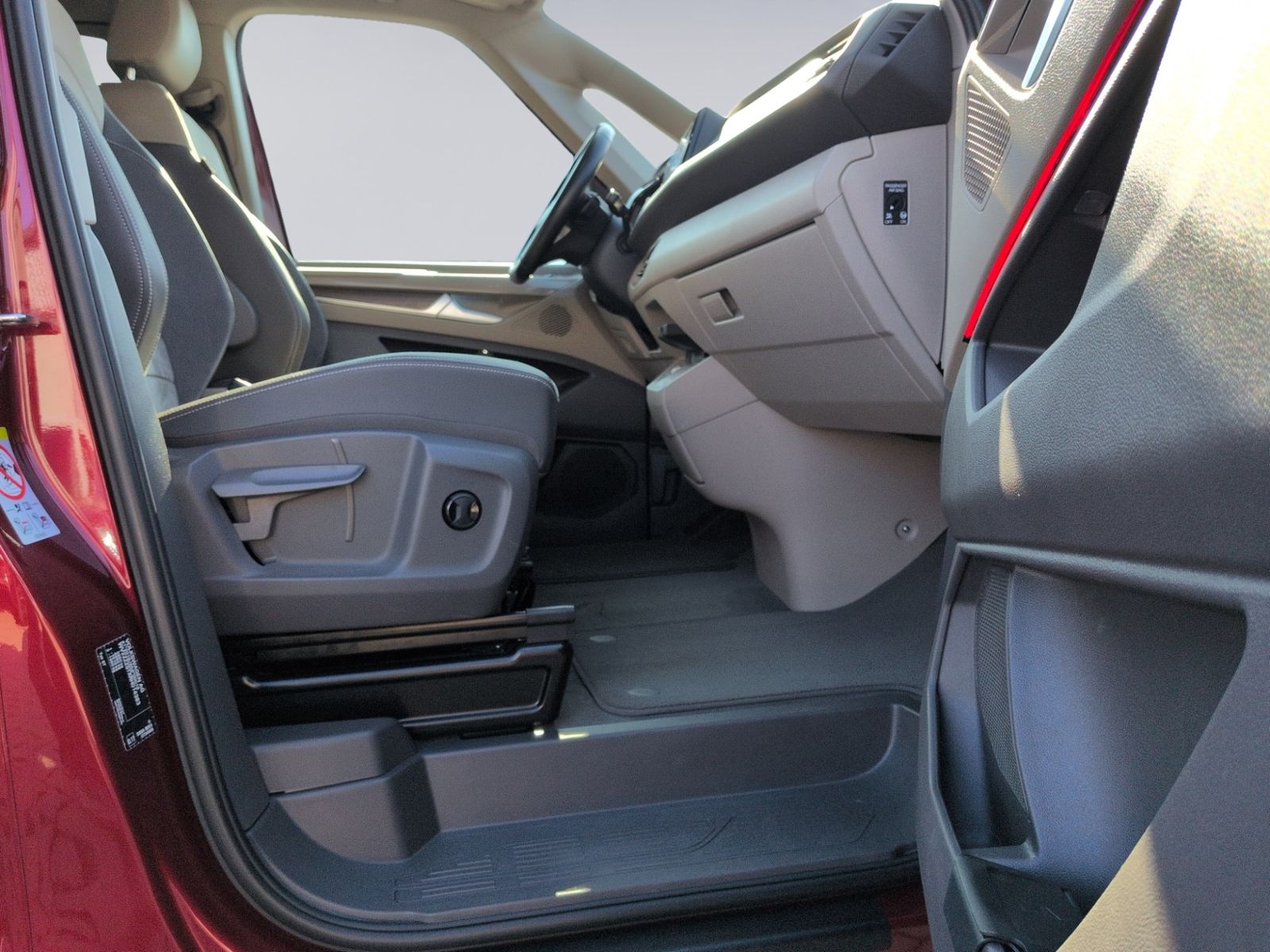 T7 Multivan 2.0 TDI DSG Style STHZ+MATRIX+AHK+