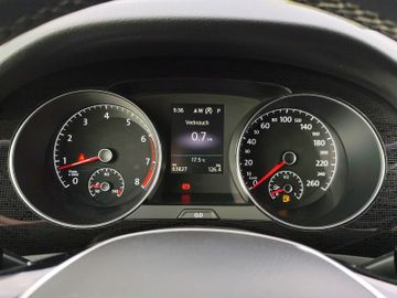 Volkswagen Golf Sportsvan - 12