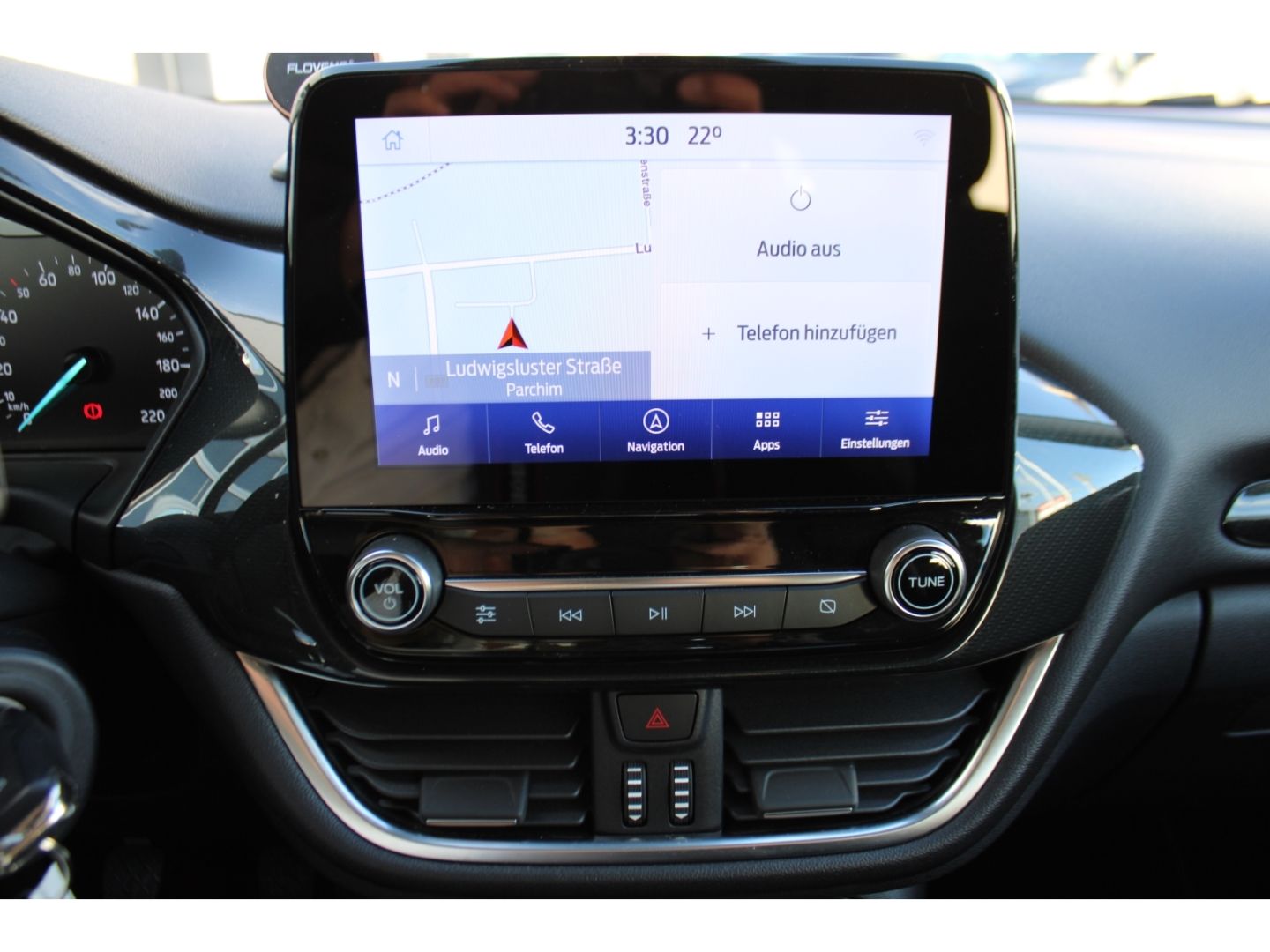 FORD Puma Titanium 1.0 EcoBoost ACC LED Navi TWA RFK - Image 19