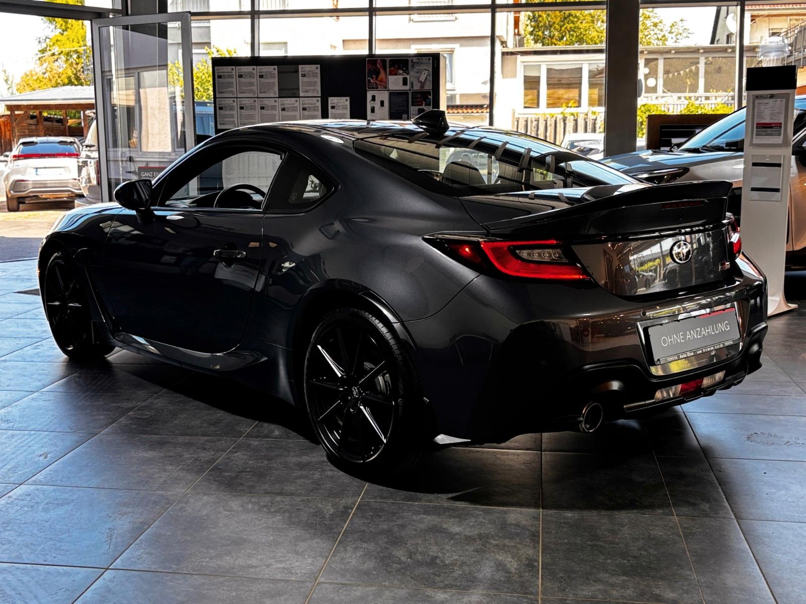 Toyota GR86
