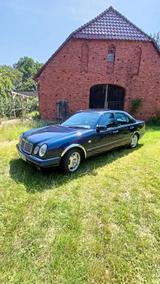 Mercedes-Benz Mercedes E240 W210 Avantgarde - Mercedes-Benz E 240: W210
