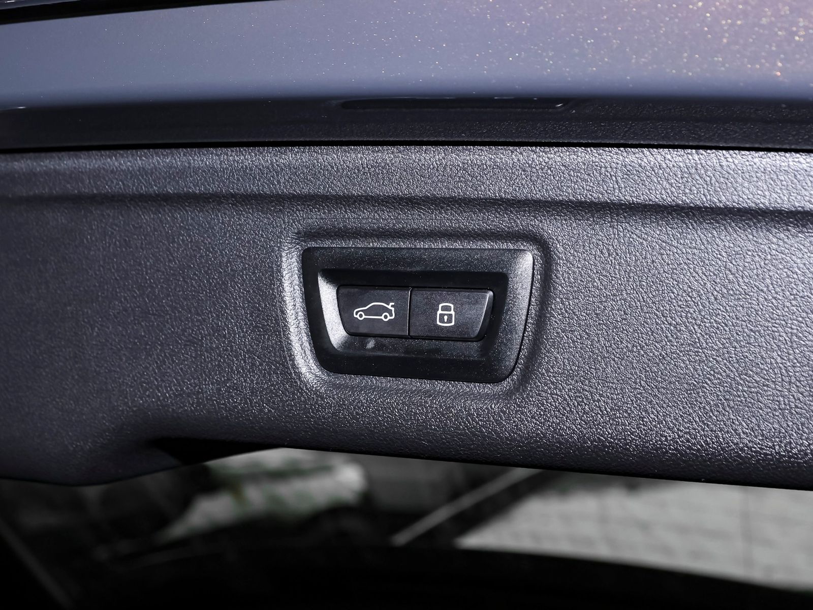 BMW 330 - Bild 8