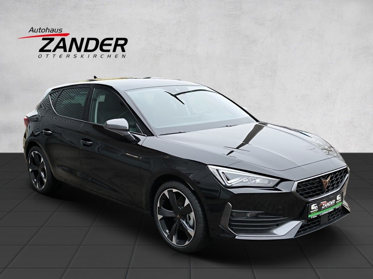 Fahrzeugabbildung CUPRA Leon Tribe eTSI DSG 150 PS Navi, Lichtpaket, AHK