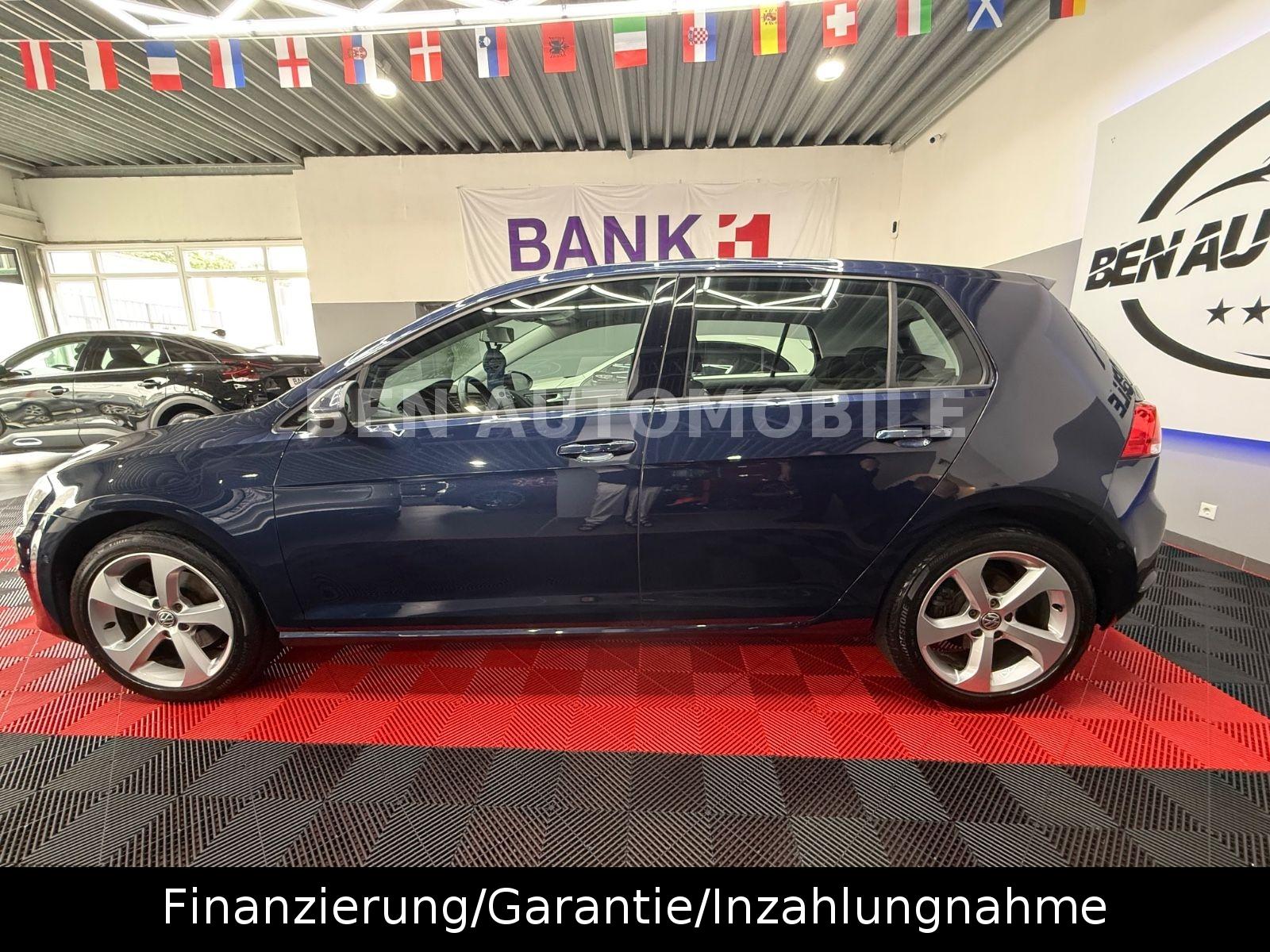 Volkswagen Golf VII Lim. 2.0 TDI Highline BMT PANO*NAVI*PDC