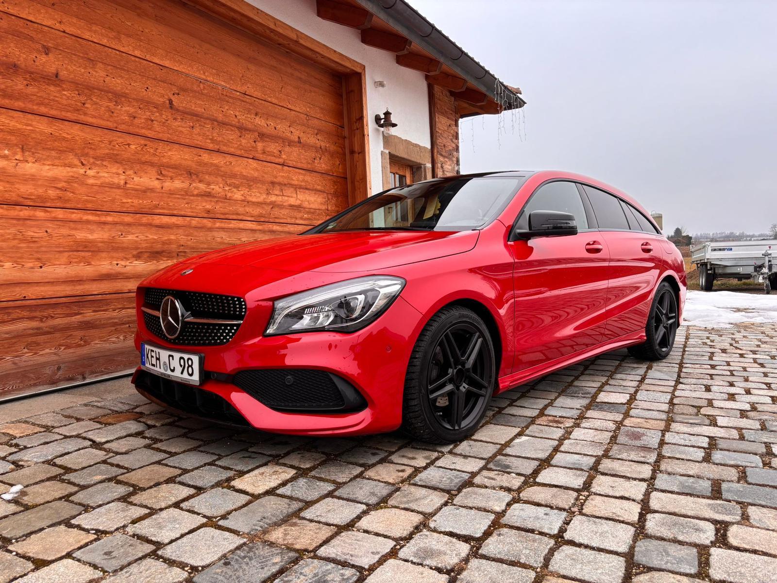 Mercedes-Benz CLA Navi Distronic RFK el.Hkl, NightPaket, Pano