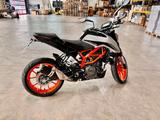 KTM DUKE 390 - KTM DUKE 390