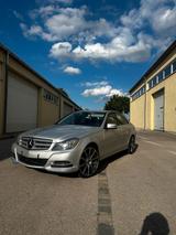 Mercedes-Benz MERCEDES C350 4MATIC SCHECKHEFTGEPFLEGT - gebrauchte Mercedes-Benz C 350 aus dem Jahr 2013