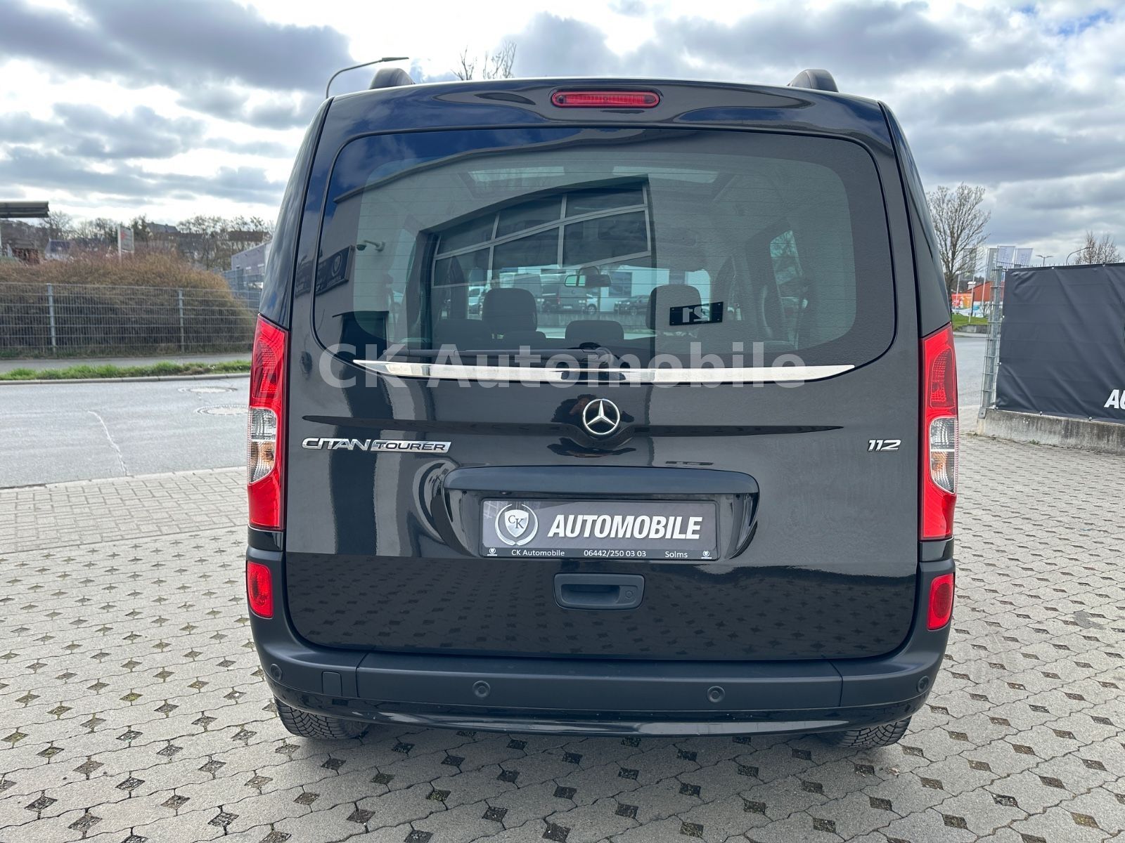 Fahrzeugabbildung Mercedes-Benz Citan Kombi 112 Lang Automatik/Navi/Pano/Kamera