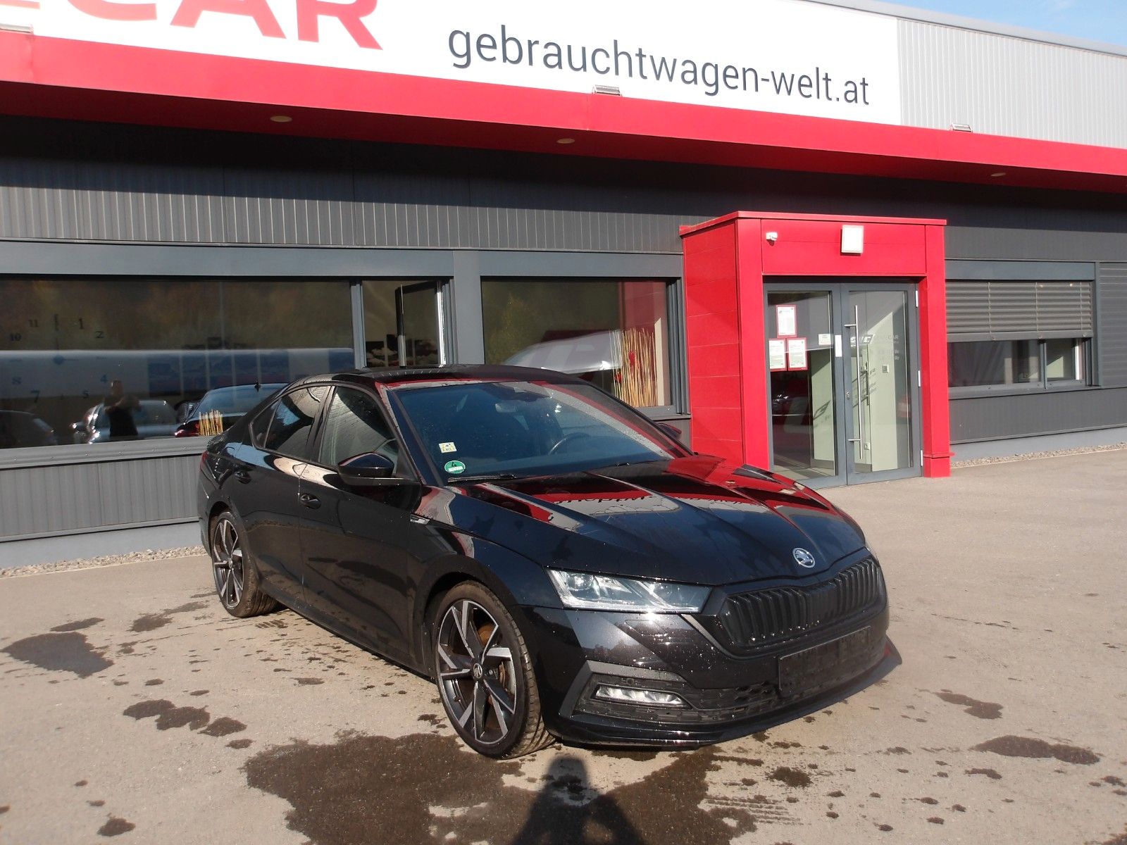 Skoda Octavia Lim. Sportline 4x4 EXP € 19990.-- imagem 3