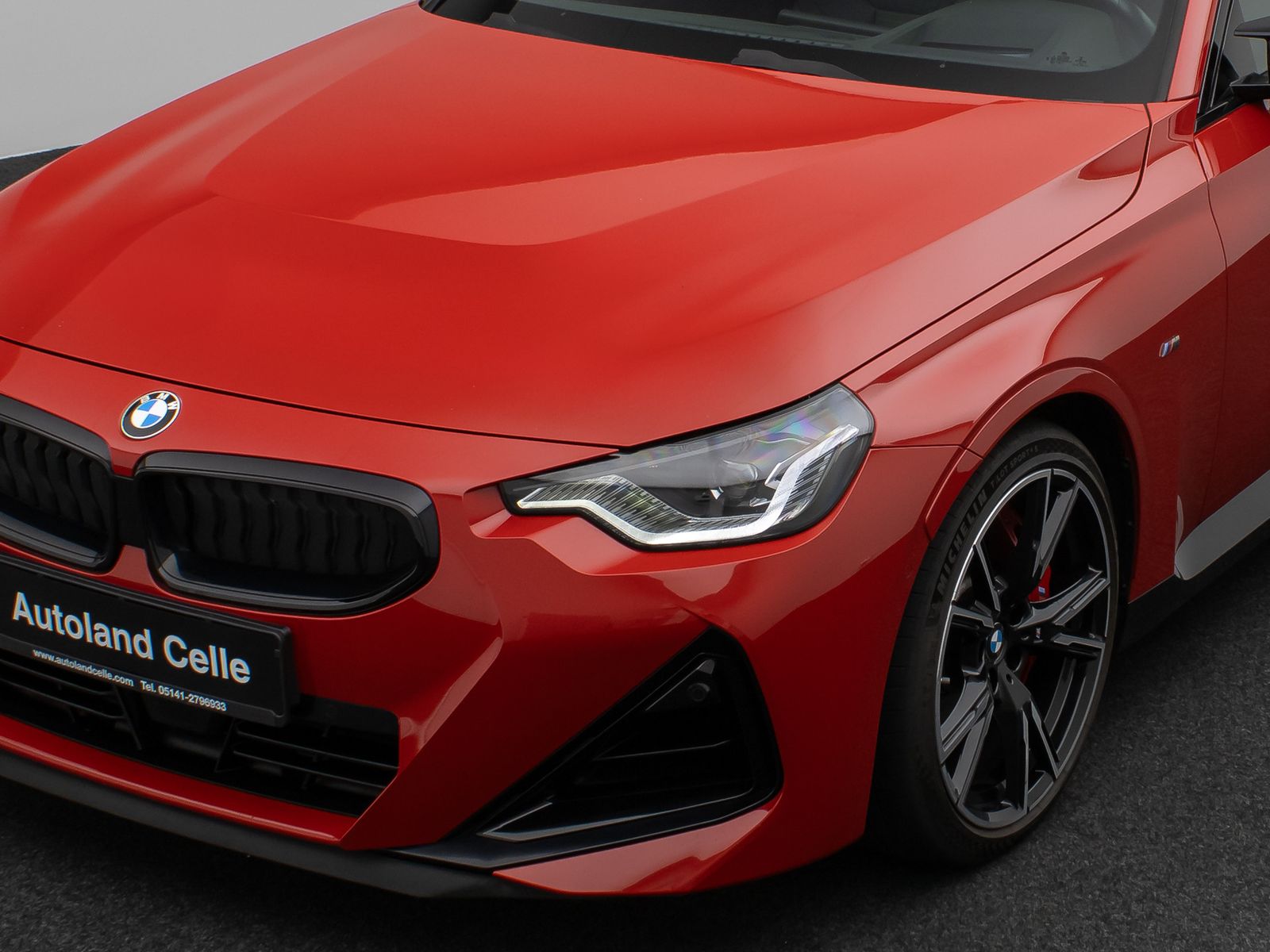 Fahrzeugabbildung BMW M240i xD Coupé Glasdach Kamera HUD H/K Stop&Go
