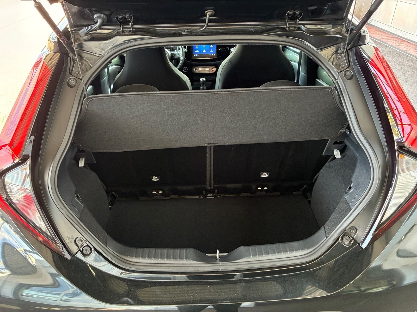 Fahrzeugabbildung Toyota Aygo 1.0 Air Style Kamera,LED,Matrix,Navi,PDC,SD