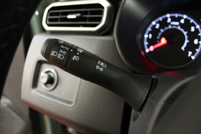 Fahrzeugabbildung Dacia Duster TCe130 Expression*Media Display*Sitzhzg*