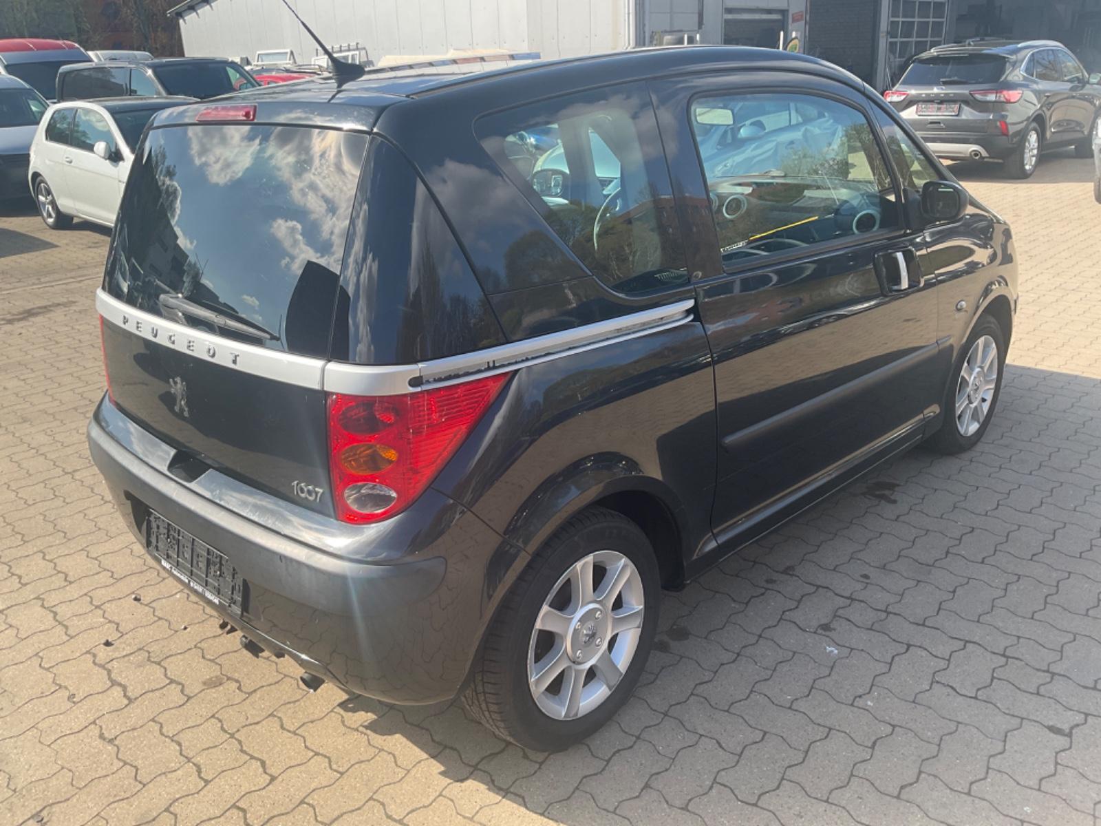Peugeot 1007 2006 — engine 1.398 cm³, 68 HP (50kW)