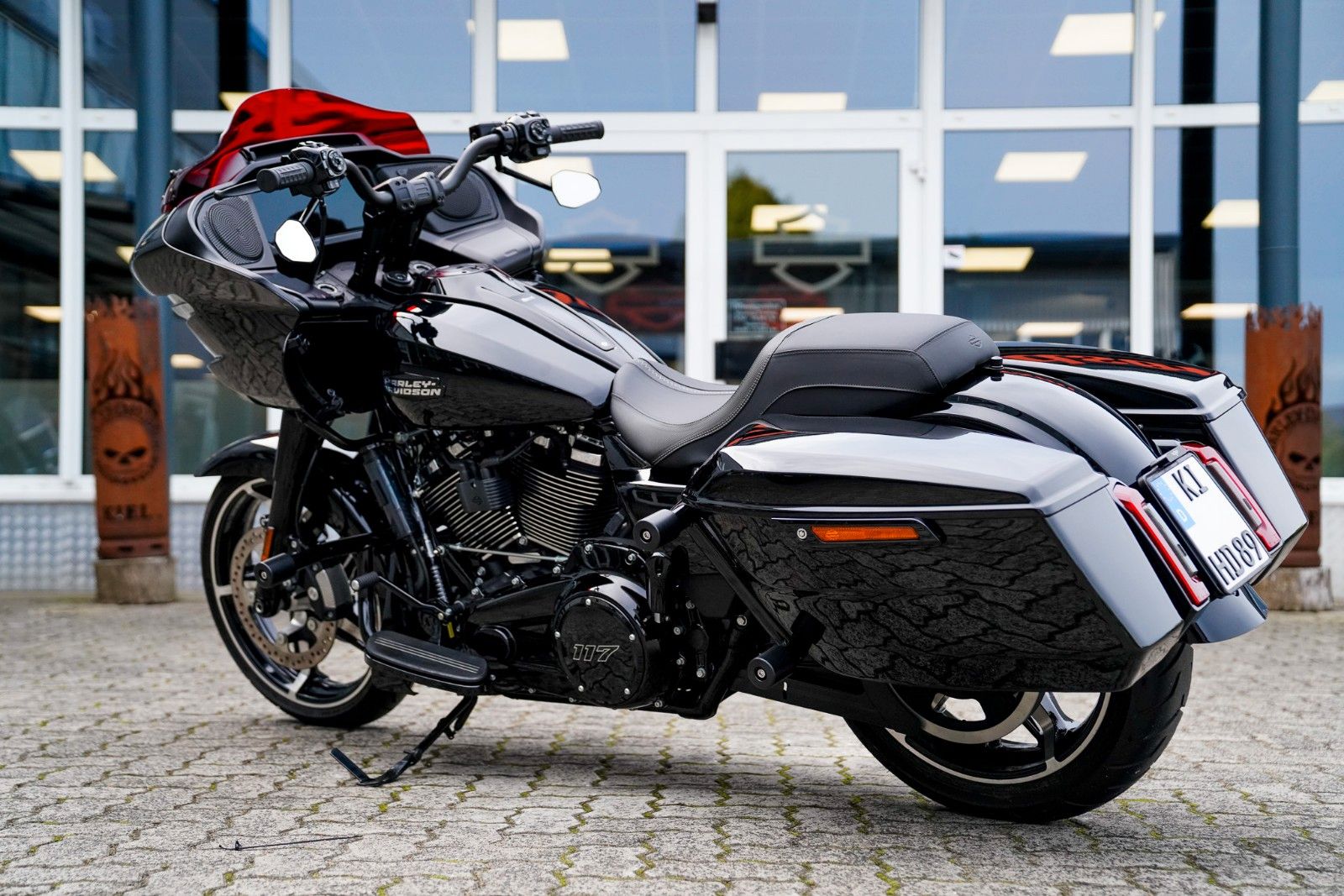 Fahrzeugabbildung Harley-Davidson Road Glide FLTRX 117 Cui - Zard Rick´s Lenker -