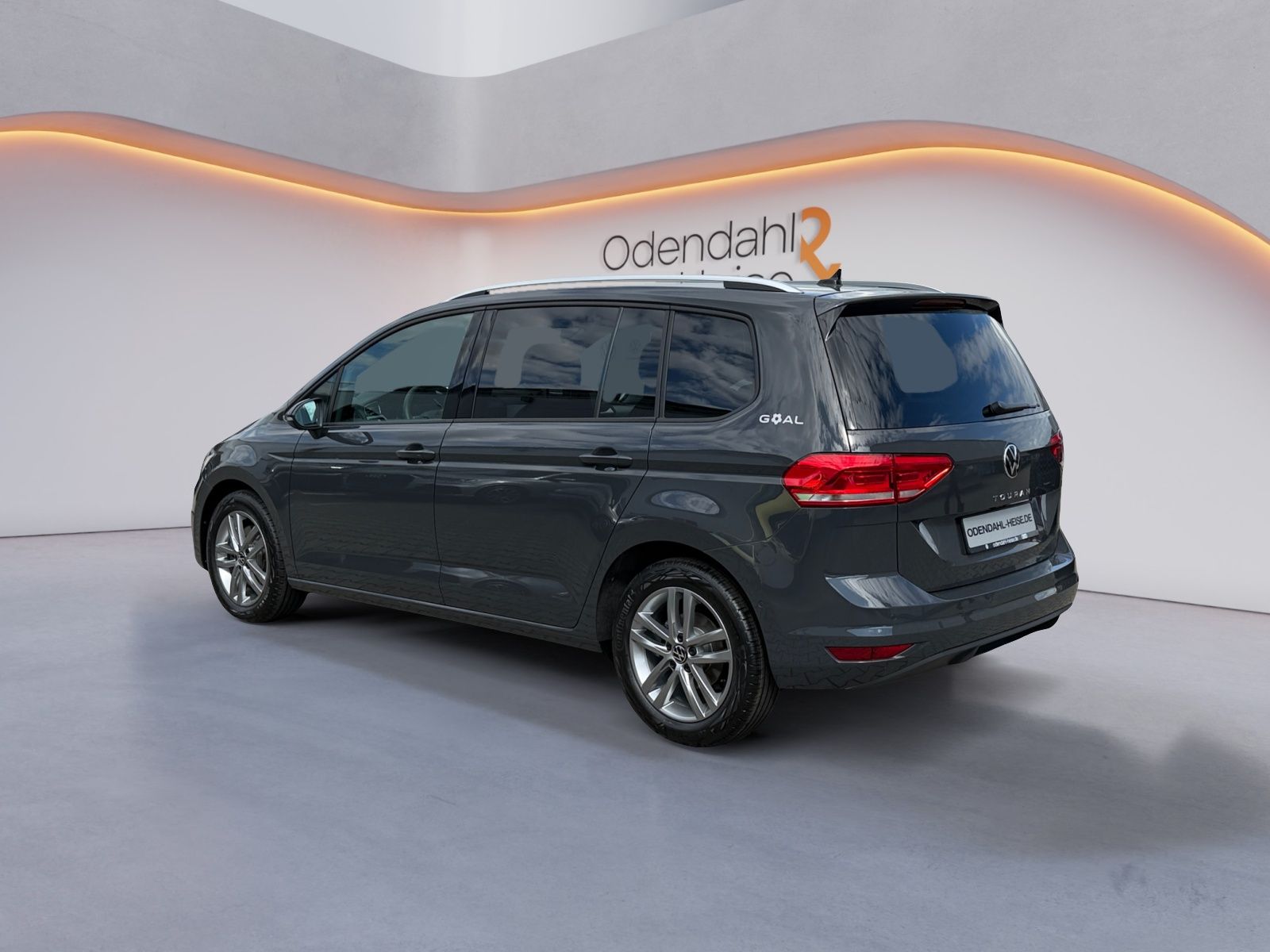 Volkswagen Touran Comfortline 1.5 TSI OPF DSG KAMERA / NAVI imagem 3