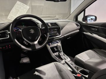 Fotografie des Suzuki (SX4) S-Cross SX4 S-Cross 1.4 Boosterjet Allgrip Automatik Com