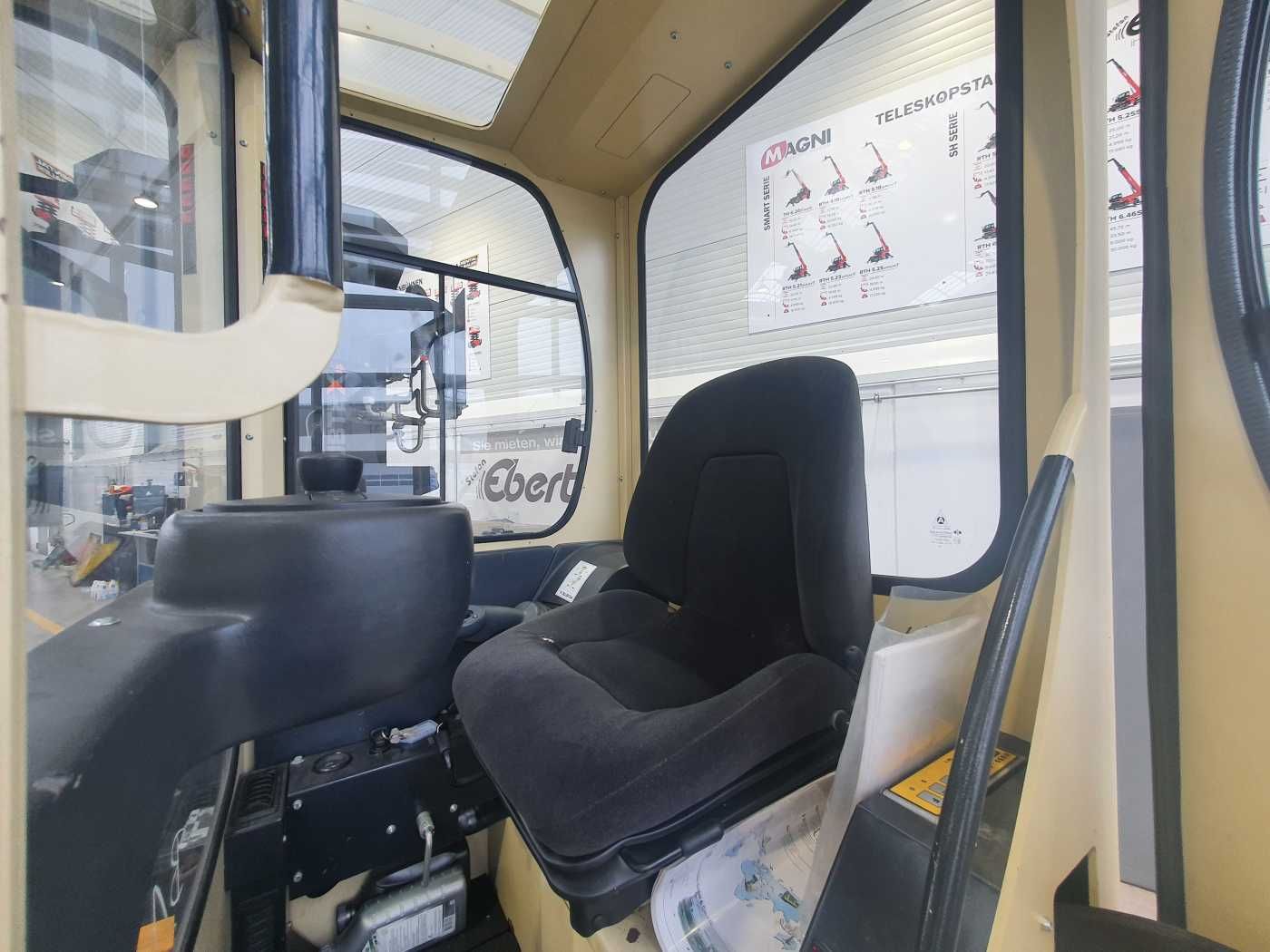 Fahrzeugabbildung Hubtex MQ 30 D / nur 201h! / Diesel / 2008