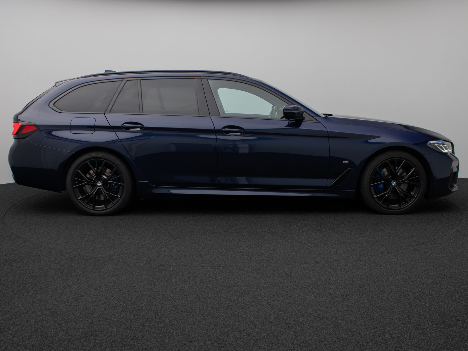 Fahrzeugabbildung BMW 520d xD M Sport FondEnt DAB Kamera Laser H/K 19"