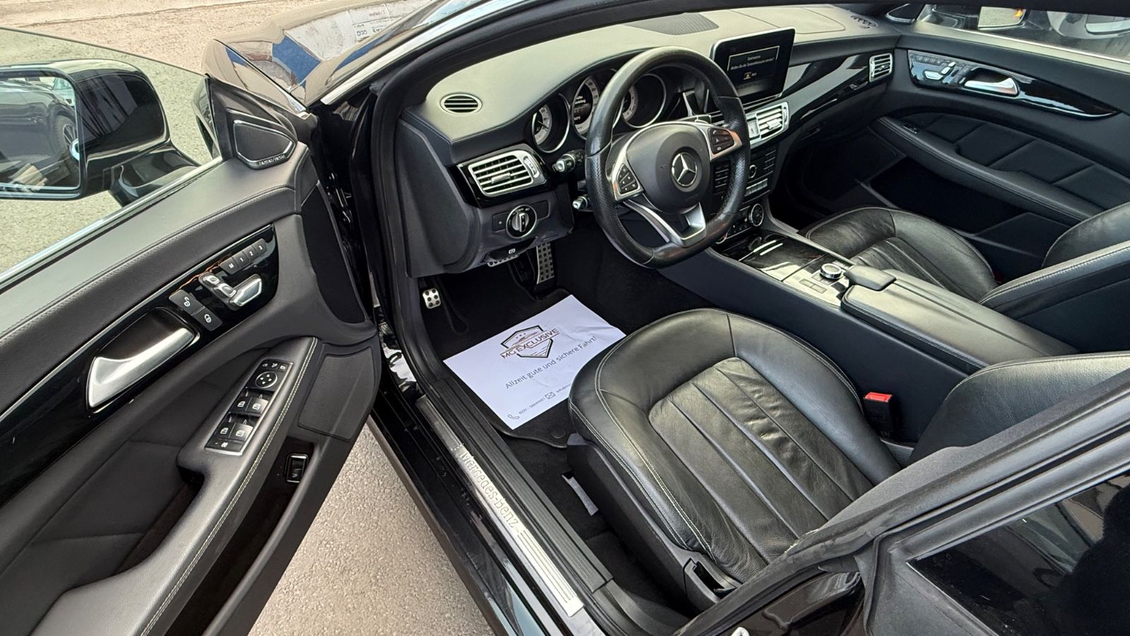 Fahrzeugabbildung Mercedes-Benz CLS 350 Cdi 4-Matic Final-Edition AMG-Line