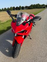 Ducati Supersport 950 - Ducati SuperSport 950 S