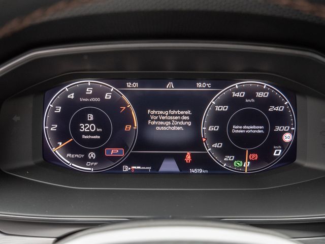 Leon 1.5 eTSI DSG PDC SHZ KAMERA NAVI ACC LED