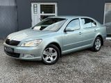 Skoda Octavia Automatik,Leder,PDC,Sitzheiz,AHK Eleganc - Skoda Octavia: Grün