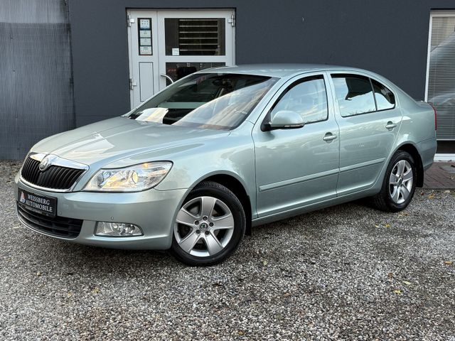 Skoda Octavia Automatik,Leder,PDC,Sitzheiz,AHK Eleganc