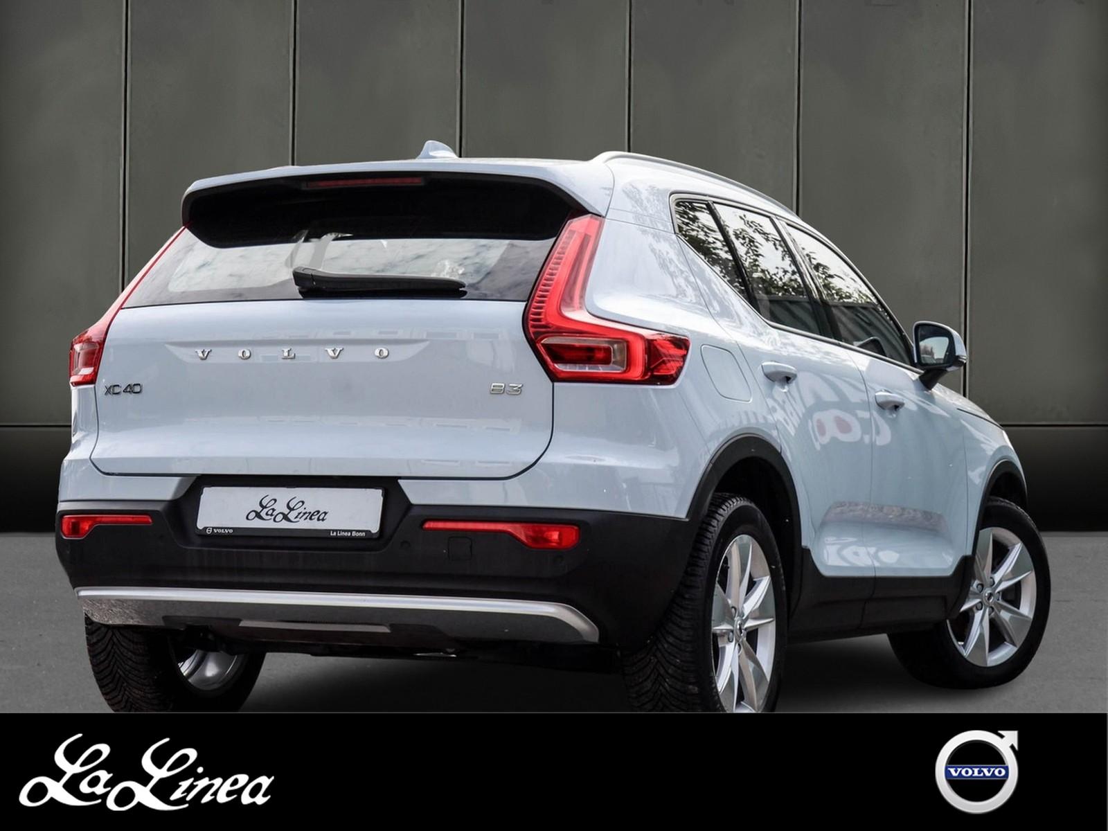 Volvo XC40 B3 Core Rückfrahrkamera Winter Paket
