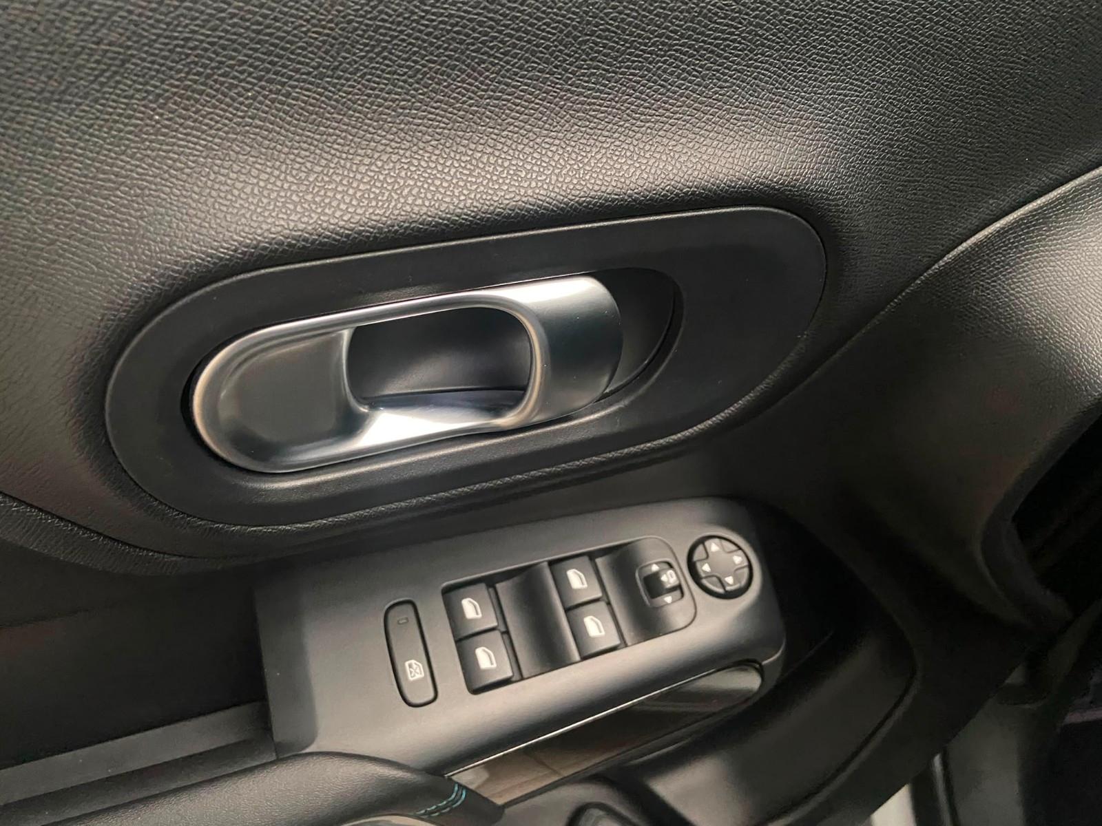 Citroën C5 Aircross Shine Hybrid 225 ACC Kamera Navi PDC