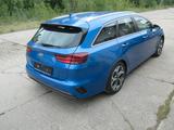 Kia cee'd Sportswagon 1.6 CRDi MHEV 100kW Vision... - blaue Kia cee'd Sportswagon