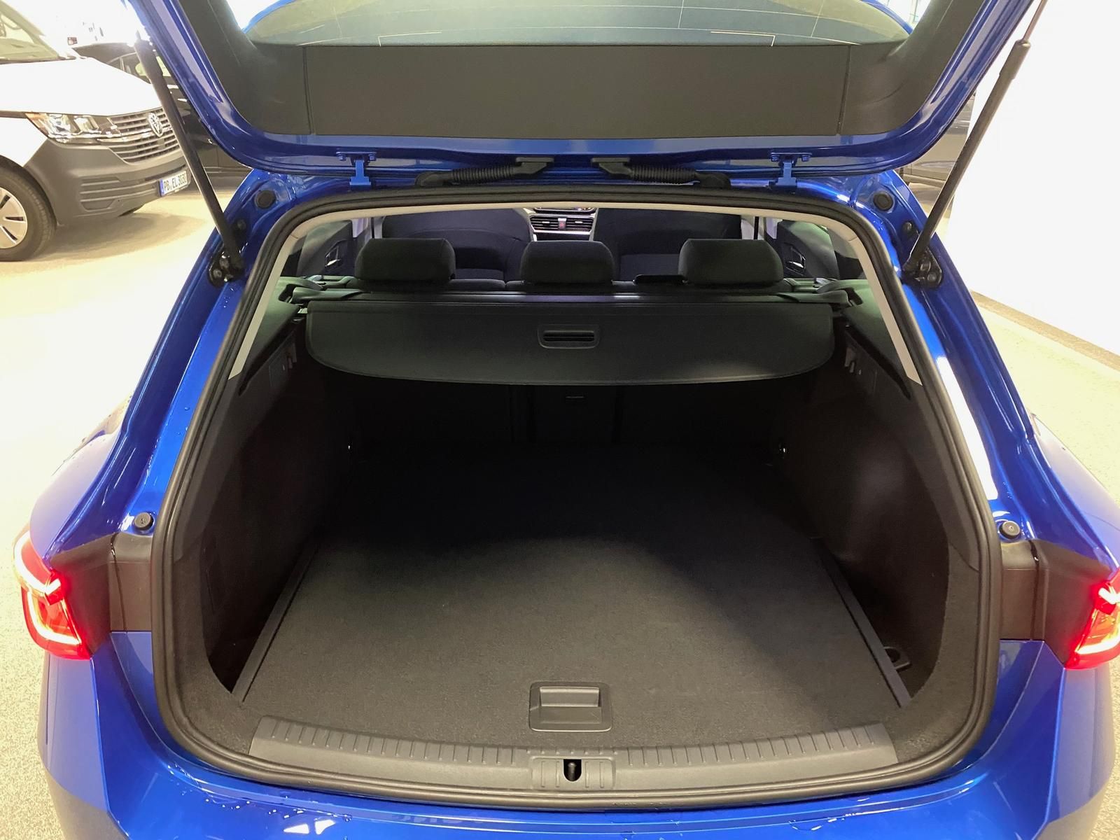 Fahrzeugabbildung SEAT Leon ST 1.5 TSI Style+5 Jahre GARANTIE++KAMERA++