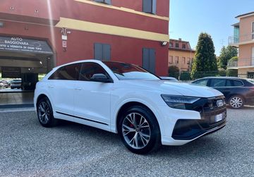 Audi Q8 - 7