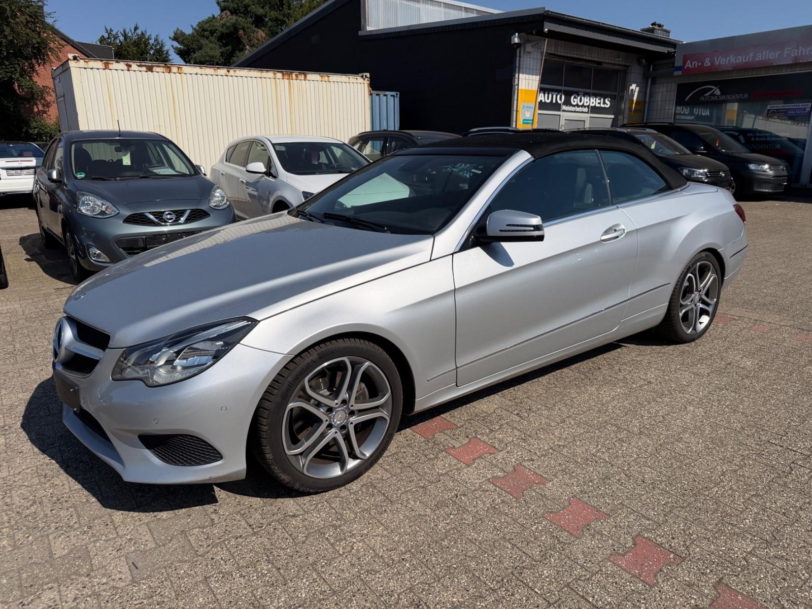 Mercedes-Benz E 200 Cabrio SPORTPAKET Leder Sportsitze 1HD LED