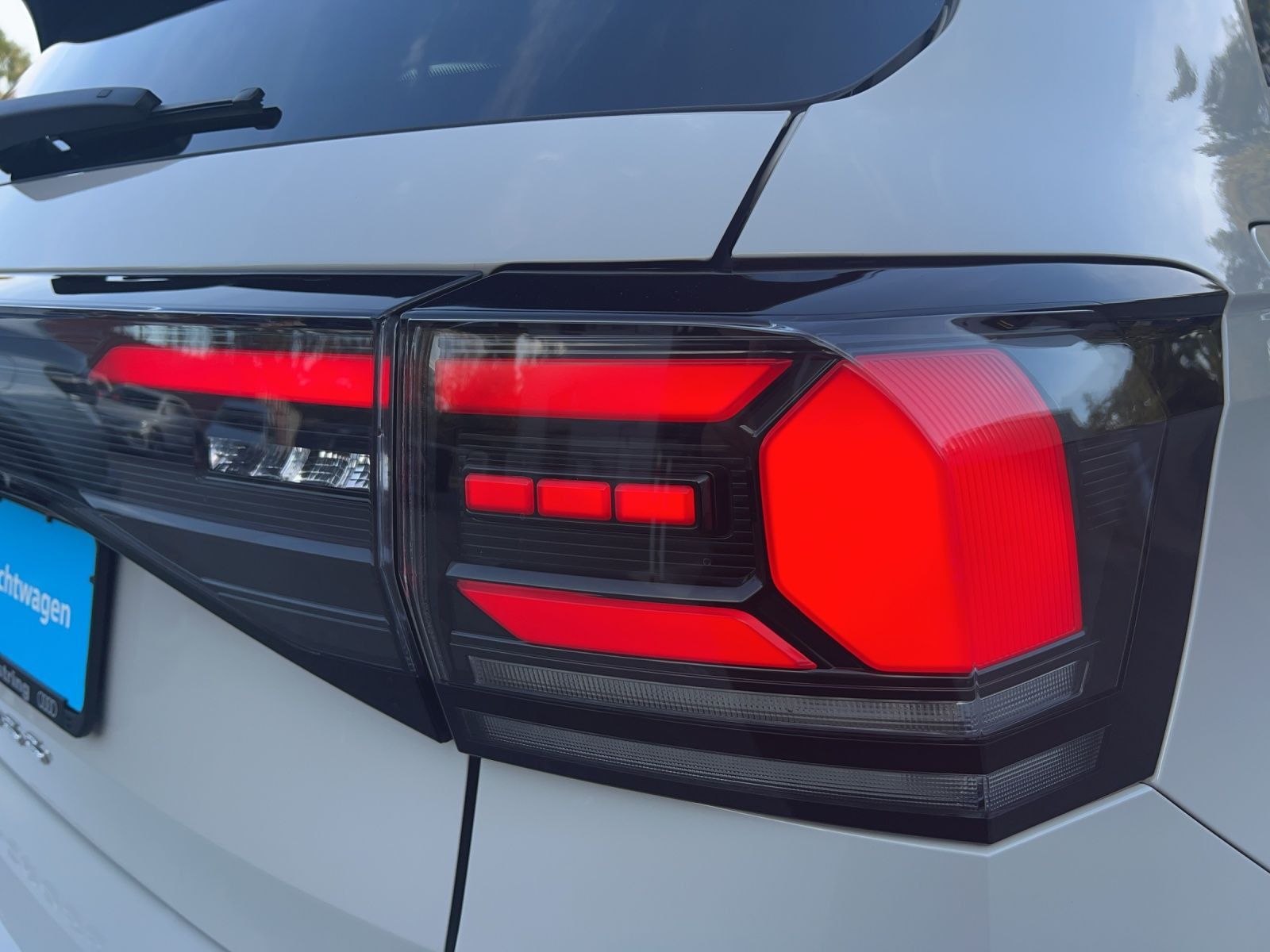 T-Cross Life 1.0 TSI DSG Navi*ACC*Kamera*LED*SHZ
