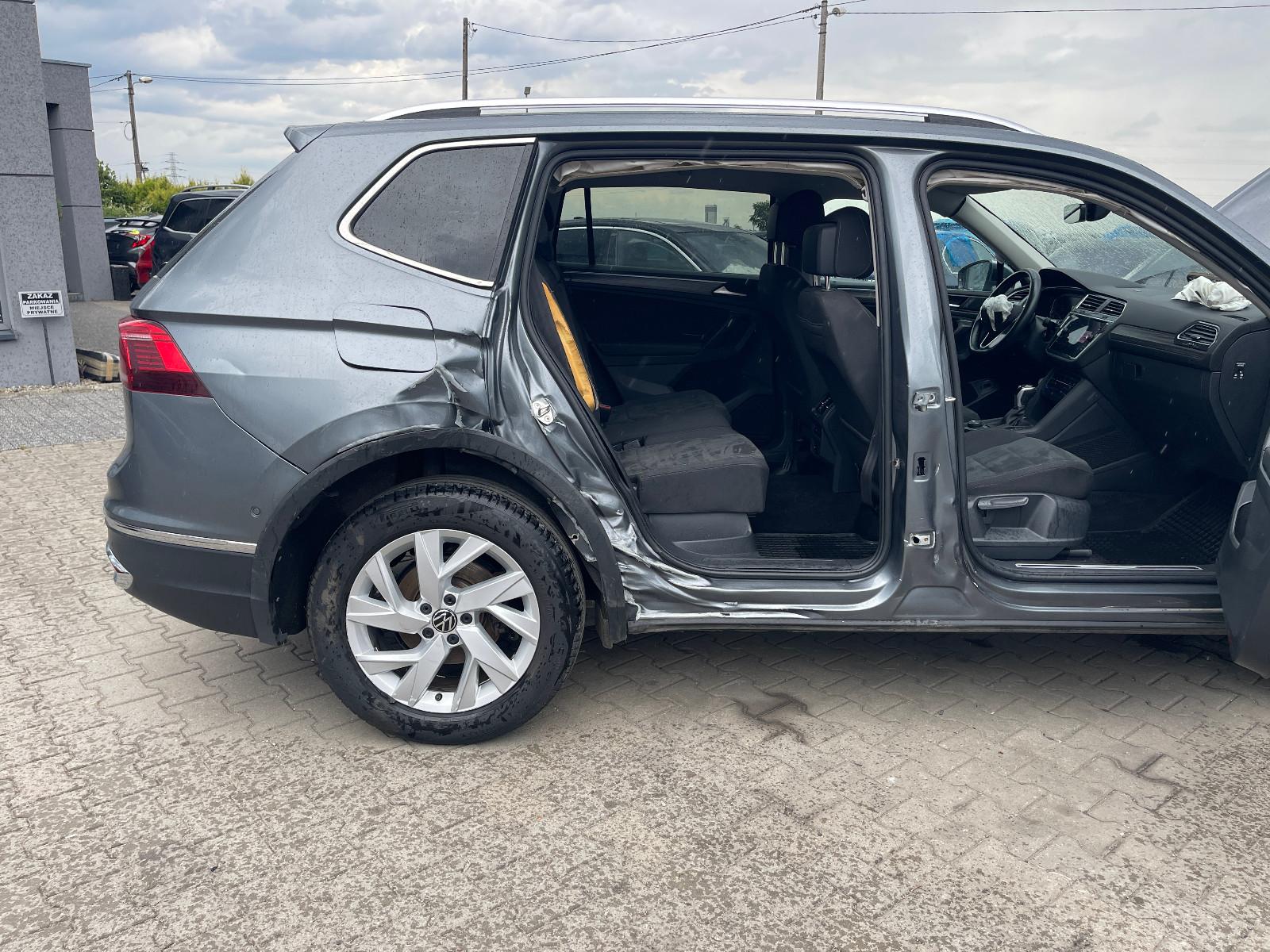 Volkswagen Tiguan Allspace 2.0 TDI DSG 4Motion Elegance — foto 6