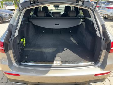 Mercedes E 200 - 9