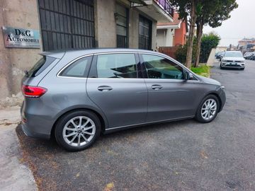 Mercedes B 180 - 4