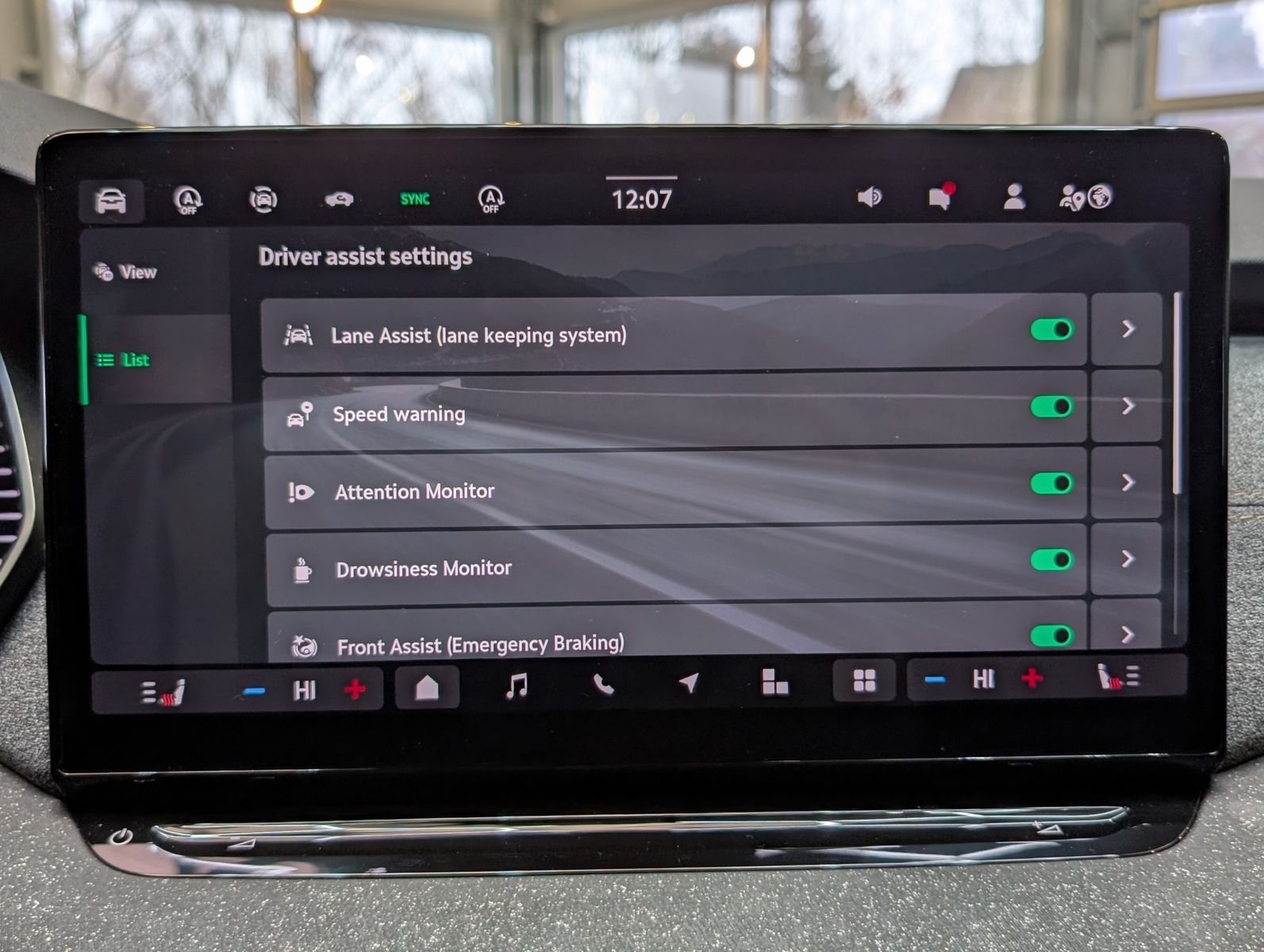 Fahrzeugabbildung SKODA Octavia 1.5 TSI mHEV DSG ACC Style-Paket AHK 17"