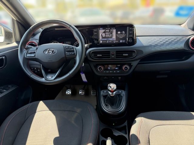 Fahrzeugabbildung Hyundai i10 1.0 N Line +CARPLAY+PDC+TEMPOMAT+RADIO+UVM+